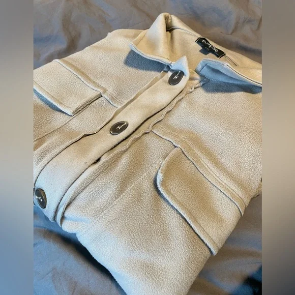 Cozy shacket - Picture 2 of 3